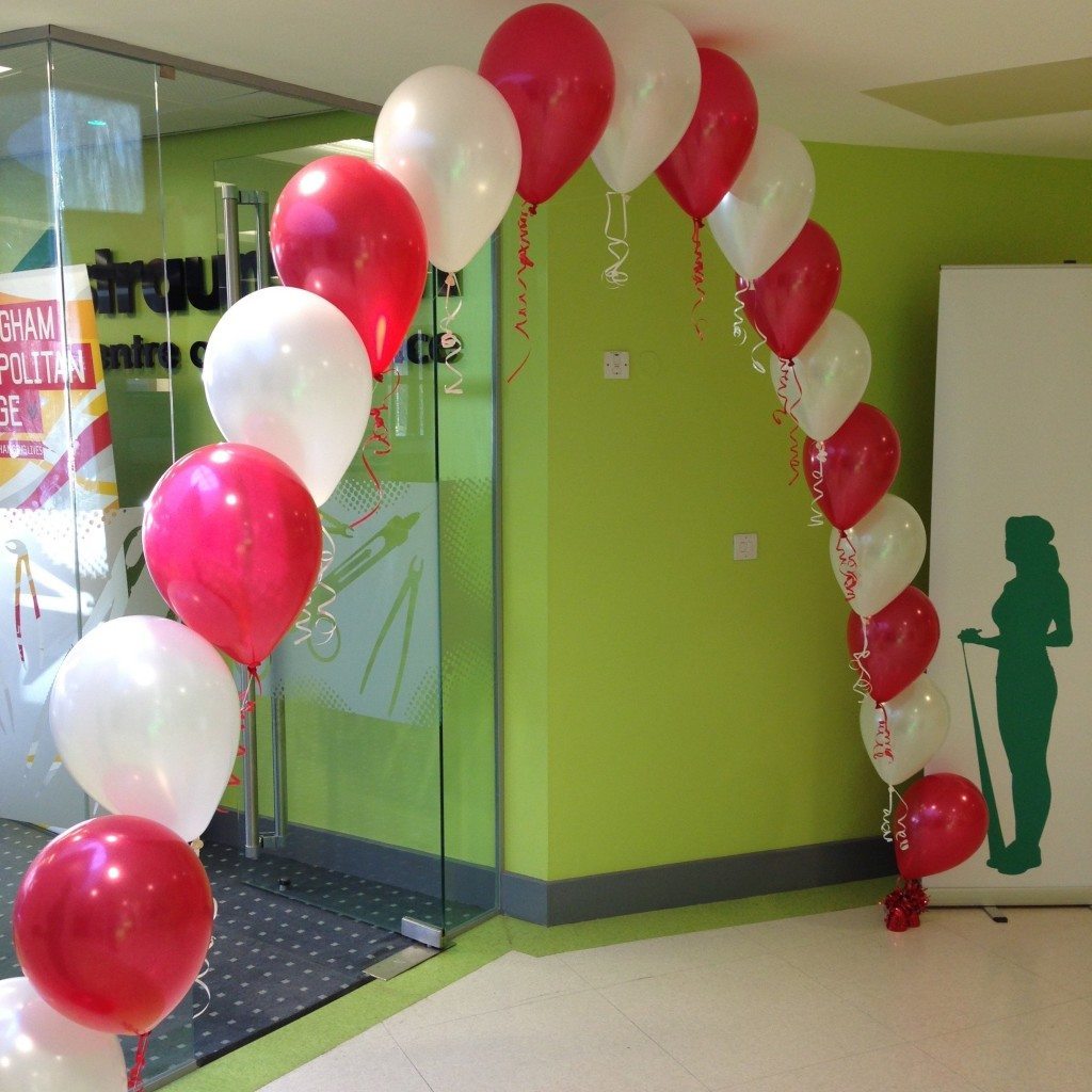 balloon-arch-installation-across-the-uk-outdoors-or-inside-balloon-co-uk