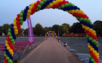 20 Balloon arches in Park